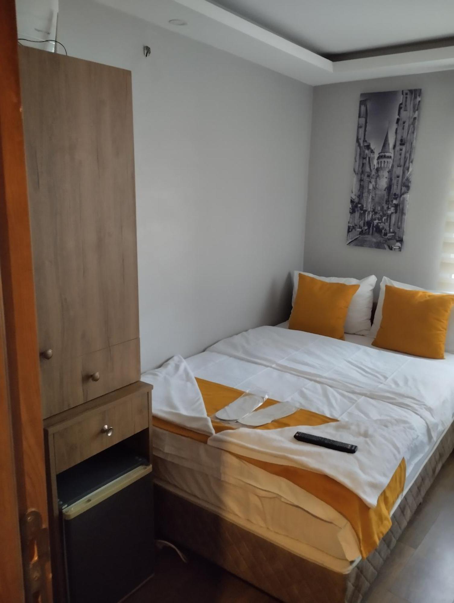 Mr Lion Kumkapi Otel Istanbul Exterior photo